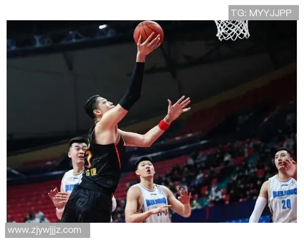 CBA激战北京首钢与深圳队绝杀对决精彩回顾与分析